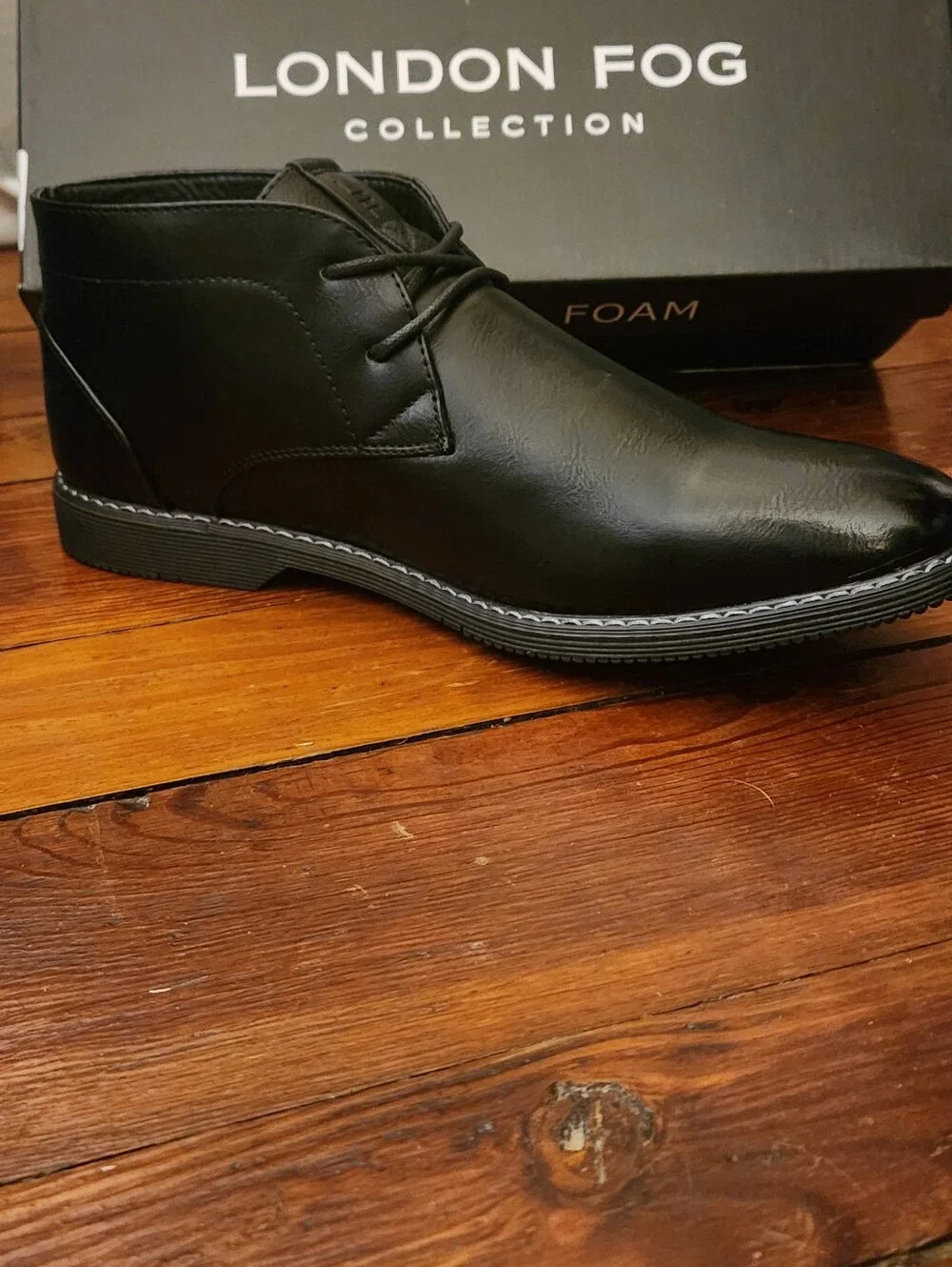 London Fog Men's Black Chukka Boots Memory Foam Comfort Size 9.5- NWT